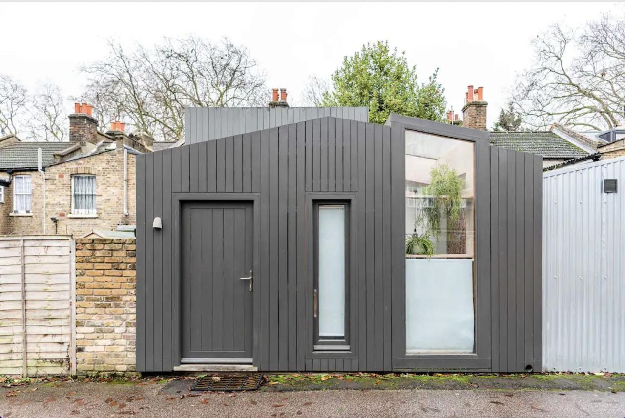 Entire Home On Victoria Park London Exterior photo